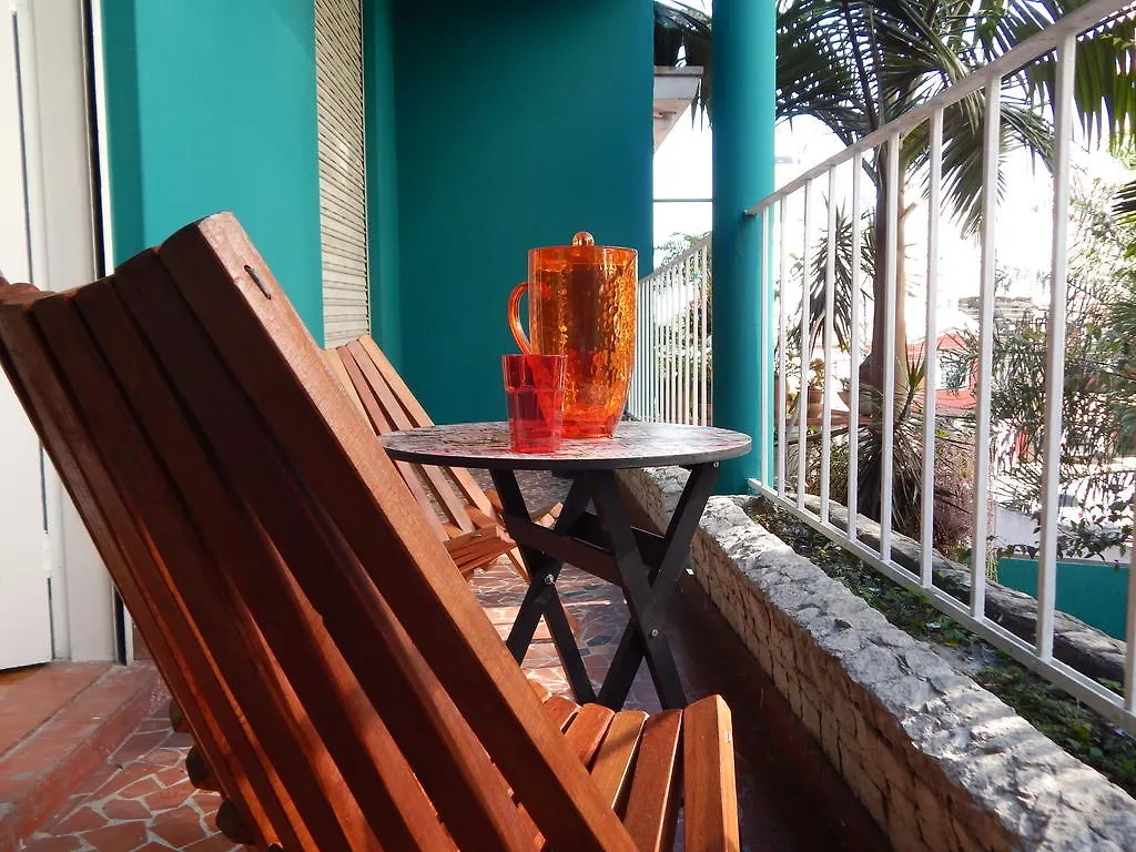 O'Rileys Perdizes Hostel
