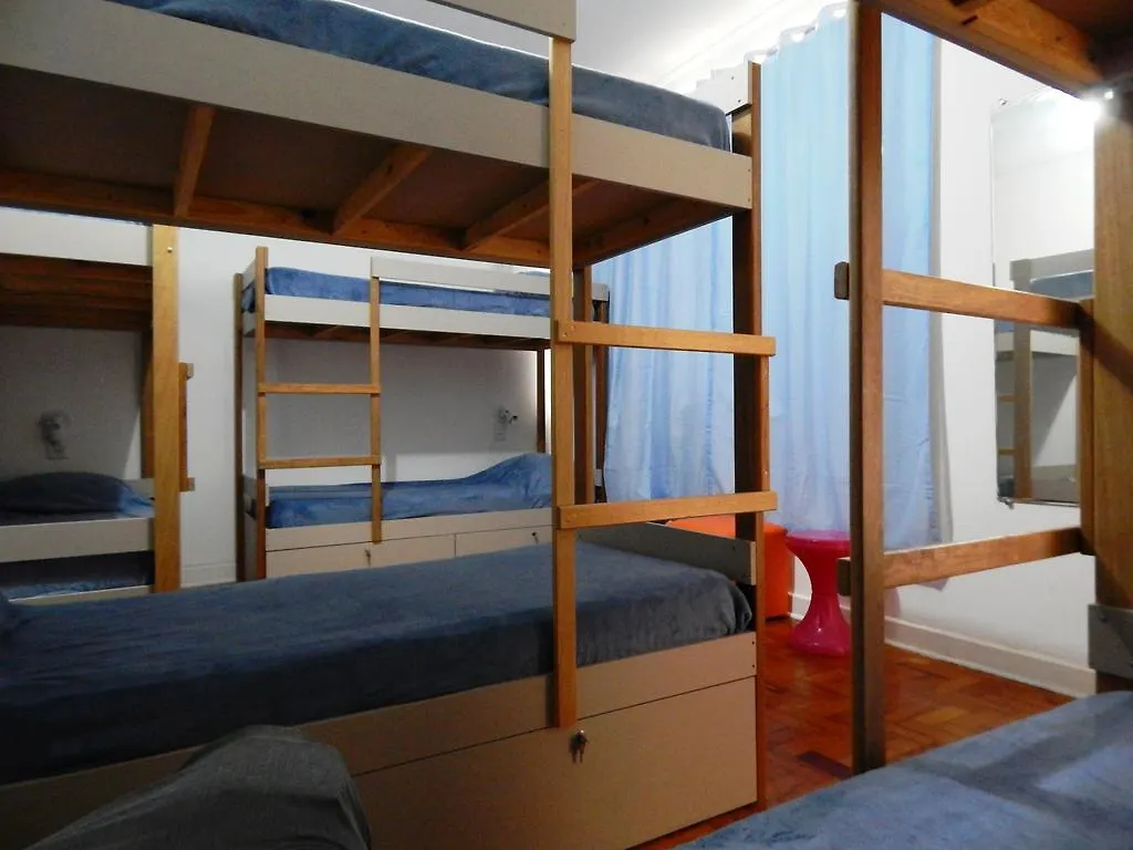 O'Rileys Perdizes Hostel
