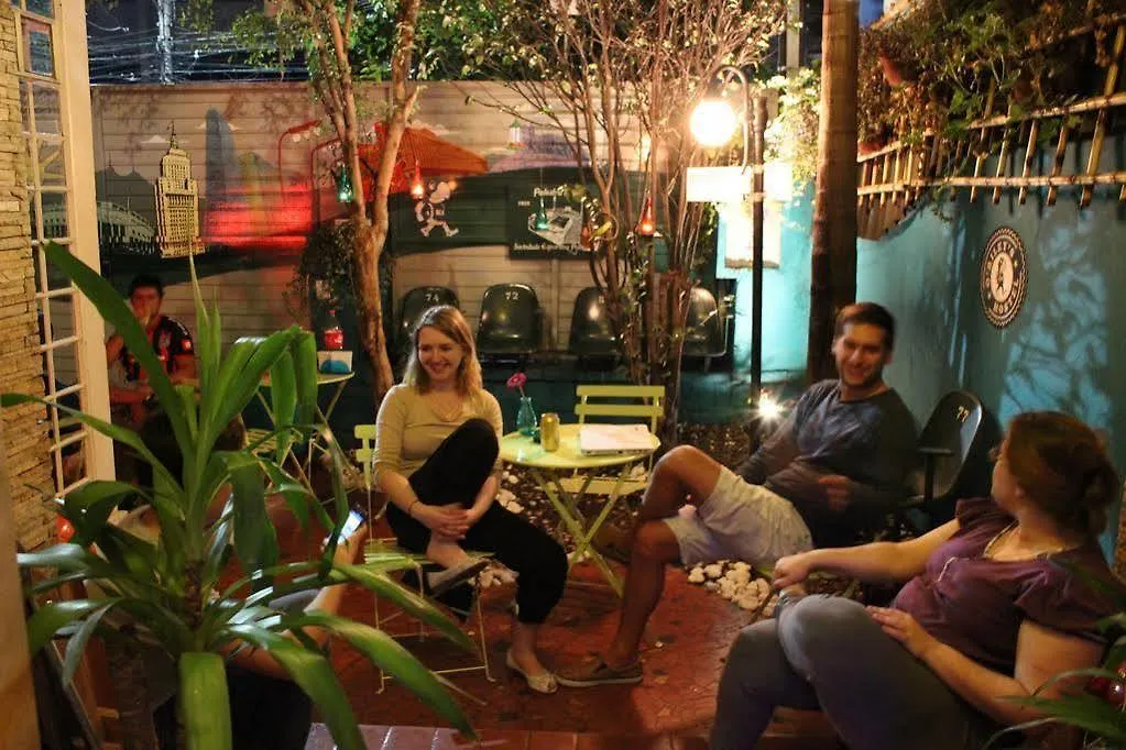 O'Rileys Perdizes Hostel